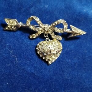 2/$12 Vintage Rhinestone Silvertone Bow, Arrow and Heart Brooch